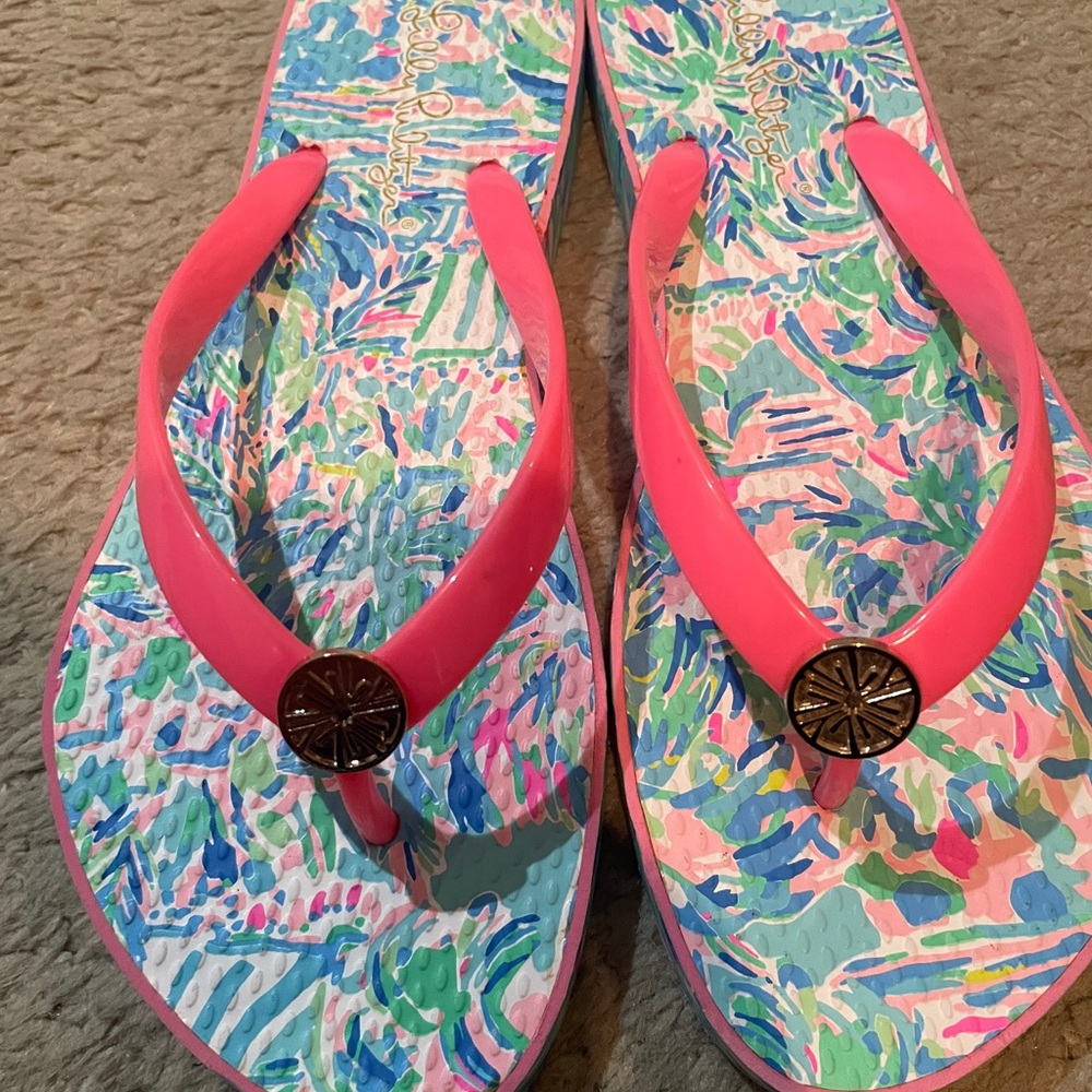 Lilly Pulitzer Vibrant Pink Sandals